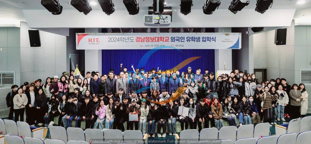 Làm việc với ngân hàng hỗ trợ du học sinh